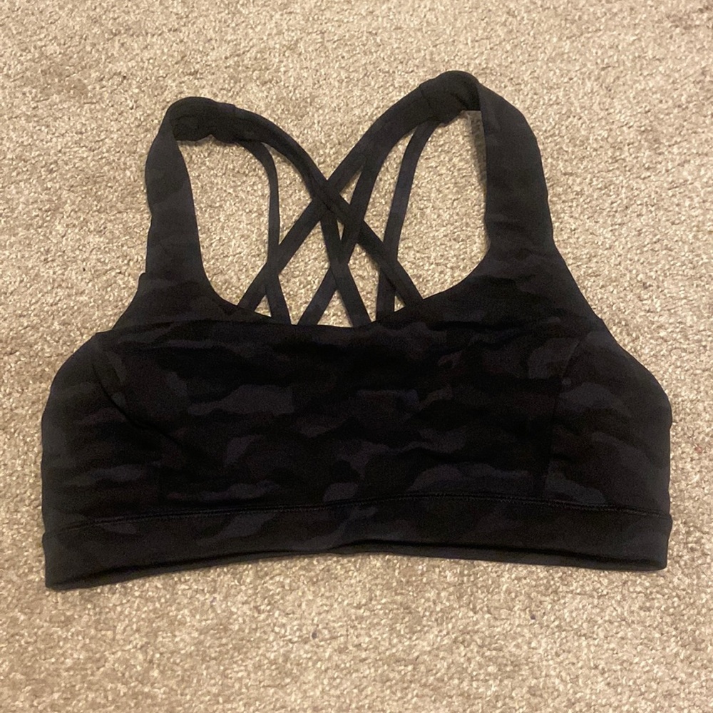 Lululemon sports bra